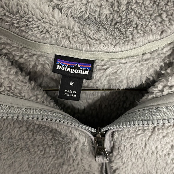 medium patagonia soft/fluffy pullover - Picture 2 of 2